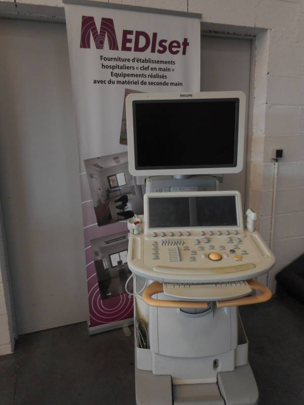 Echographe PHILIPS cardiovasculaire IE 33